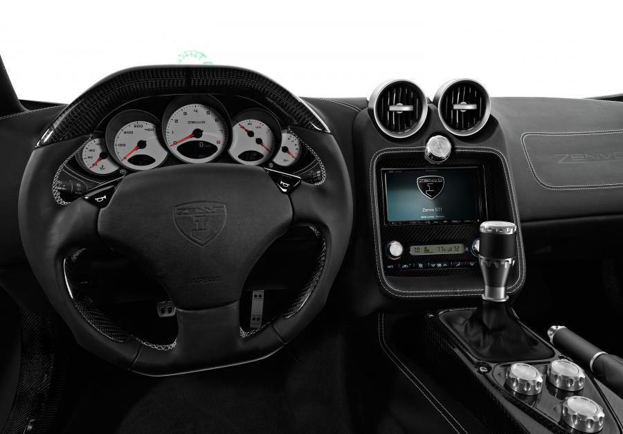 Панель приборов Zenvo ST1 2009 года  (фото 20 из 75)